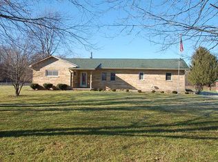 5220 Bear Creek Rd, Nashville, IN 47448