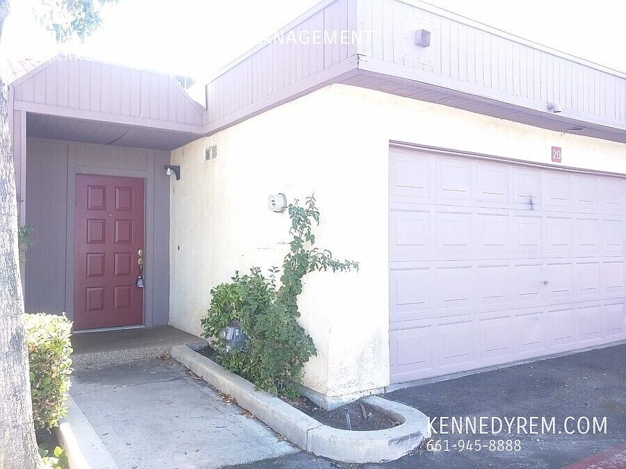 1st image of 43334 32nd St W Unit 20
