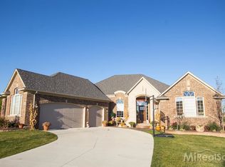 56030 Lario Ct, Macomb, MI