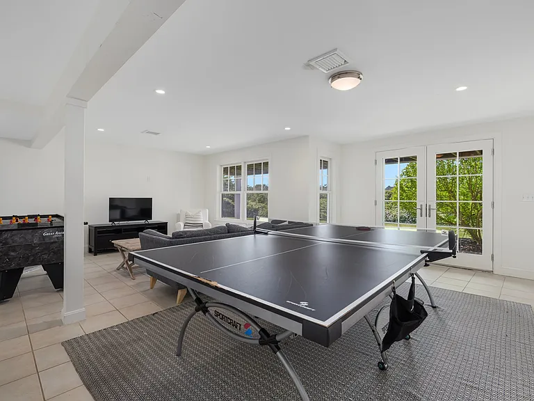 21 Ocean Heights Rd — Photo 25