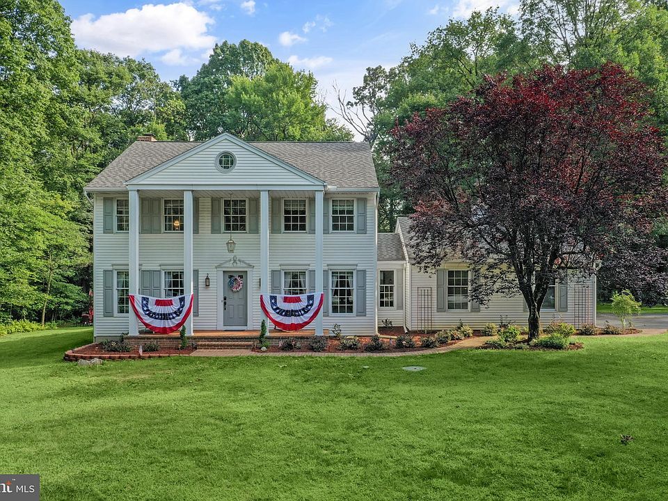 1st image of 58 Highland Dr