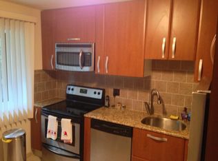 86 W 33rd St APT 206, Bayonne, NJ 07002