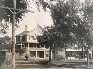 1237-1239 Kingstown Rd, South Kingstown, RI 02879