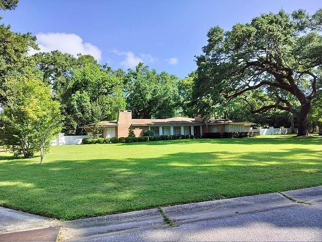 1st image of 2550 S Durham Dr
