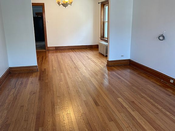 3rd image of 2237 Elmwood Ave #1