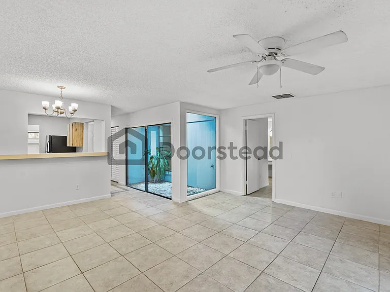 2434 Barbados Dr — Photo 4