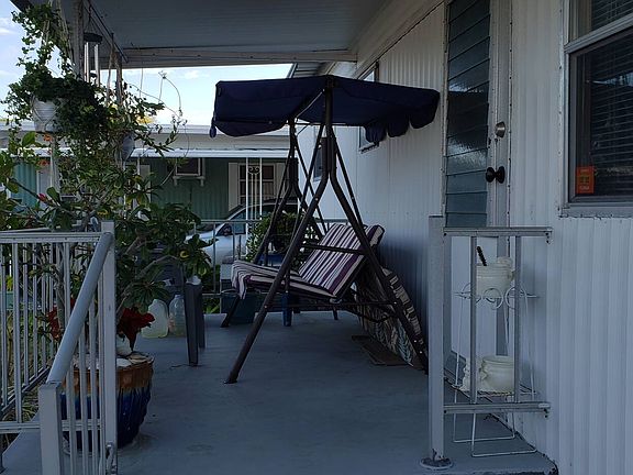 2nd image of 6250 Roosevelt Blvd