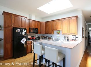 2142 Jones St, San Francisco, CA 94133