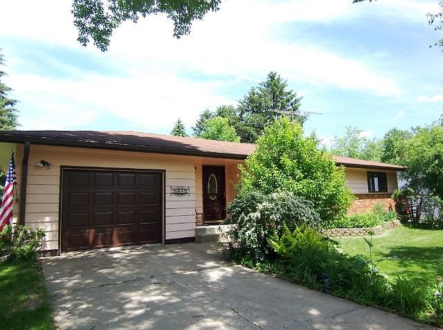 1st image of 5847 Sandy Dr