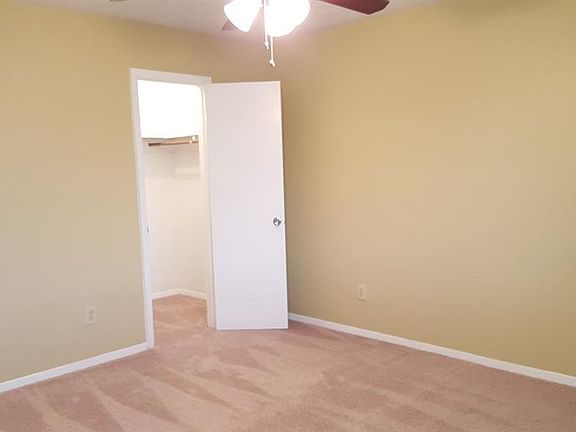 4th image of 3423 Creek Grove Dr