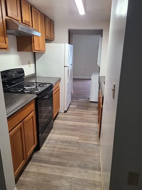 2 bed, 1080 sqft, $1,495 — Photo 2