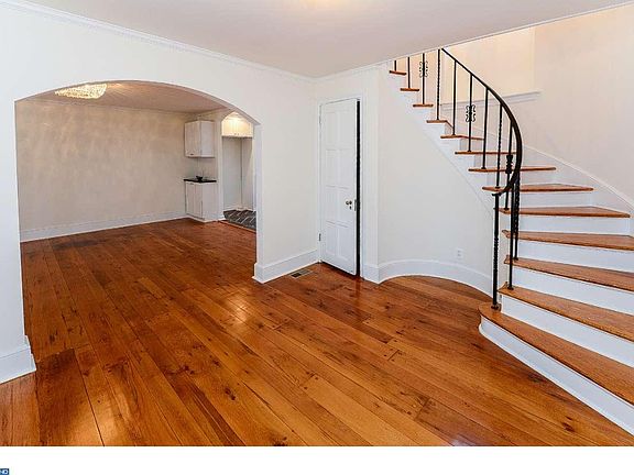 4th image of 1 N Drexel Ave