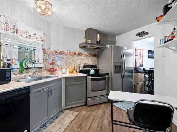 6755 W Broward #105, Plantation, FL 33317