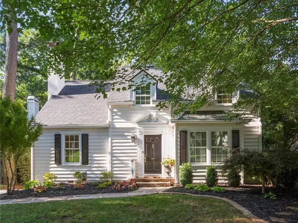 896 Beaverbrook Dr NW, Atlanta, GA 30318