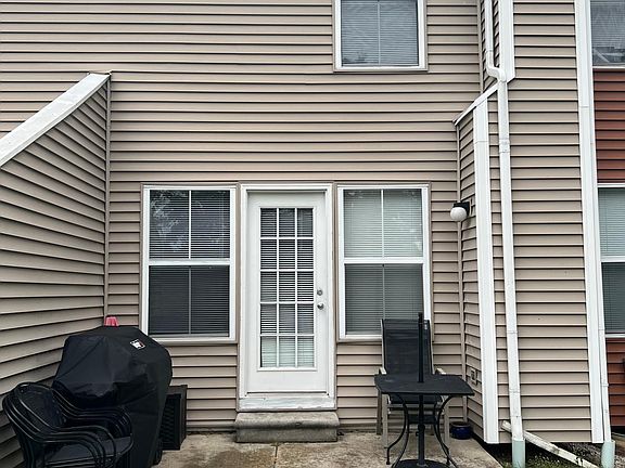 2nd image of 310 Rolling Meadow Dr