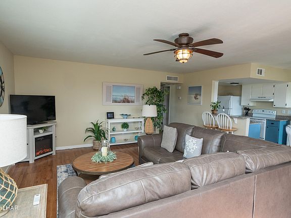 4th image of 1776 Los Lagos Dr