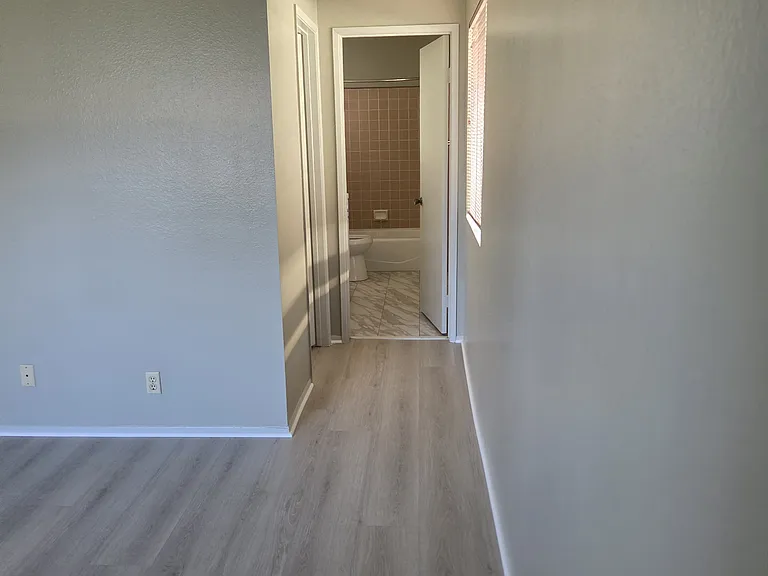 4630 San Jose St — Photo 16