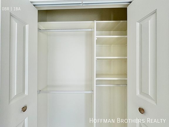 4th image of 639 S Cochran Ave #209A