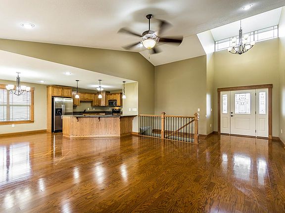 5th image of 4305 Lakonia Dr