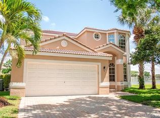 5886 NW 48th Ln, Pompano Beach, FL 33073
