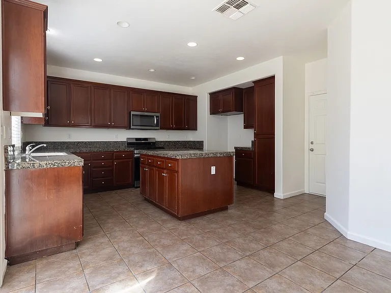3760 Helen Perry Rd — Photo 3