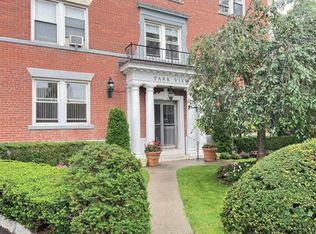 53 Prospect St APT 200, Stamford, CT 06901