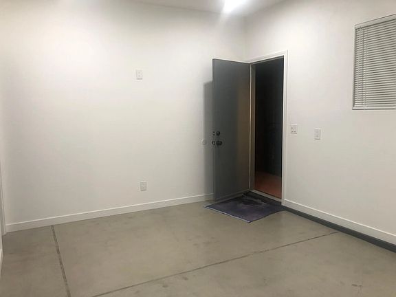 5th image of 1132 E 6th St #1132