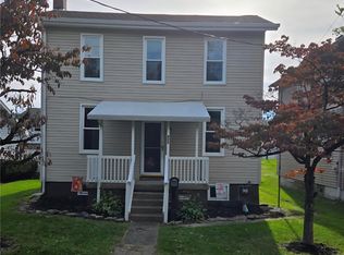 423 W 1st Ave, Derry, PA 15627