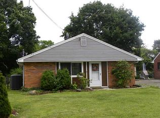520 Clifton Ave, Glenshaw, PA 15116