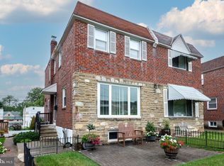 555 Glen Valley Dr, Norristown, PA