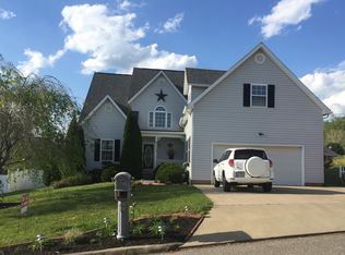 103 Kitts Ln, South Pt, OH 45680