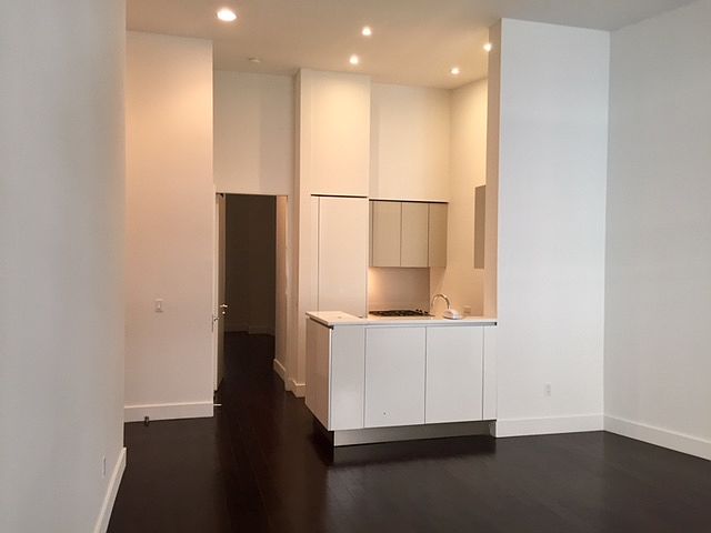 1st image of 25 Broad St APT 3F
