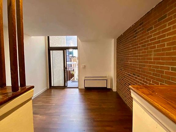 4th image of 153 E 88th St APT 3G