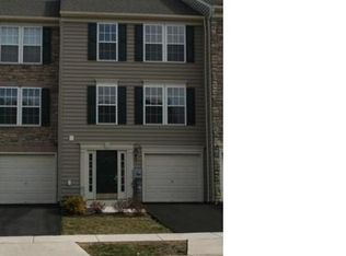 114 Knollwood Dr, Easton, PA 18042