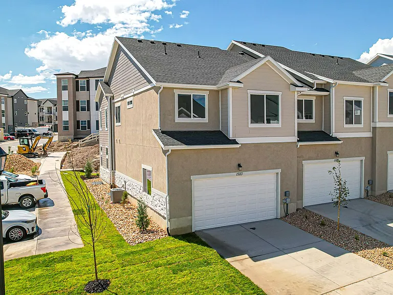 1583 W Stark Dr — Photo 50