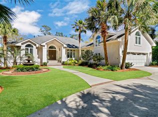 22 Cedar Ln, Hilton Head Island, SC 29926