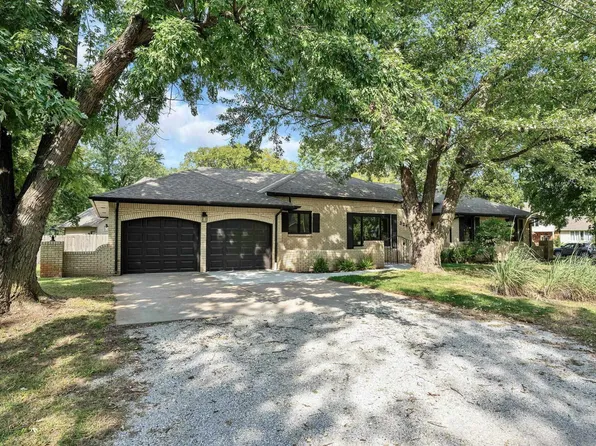 3249 N Hood Ct, Wichita, KS 67204