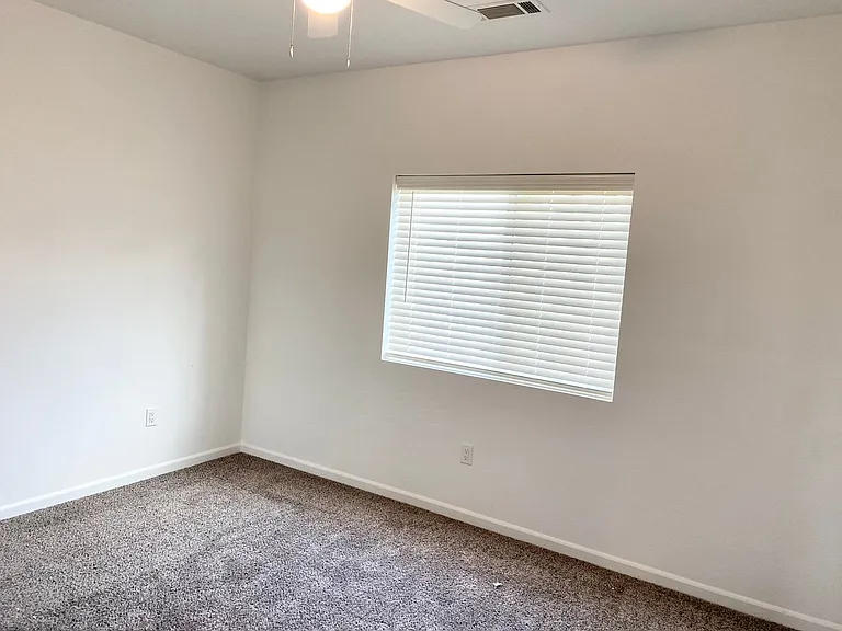 1326 S Santa Fe St — Photo 11
