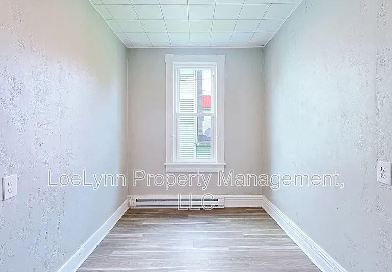 14210 Temple St — Photo 23