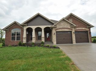 3032 Amelia Cir, Jeffersonville, IN 47130