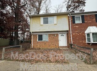 733 Bellows Ave, Fredericksburg, VA 22405