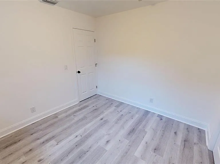 4421 Gandy Cir — Photo 9