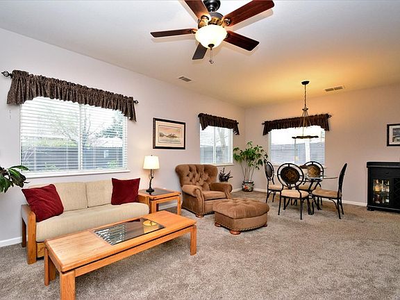 4th image of 3316 Aleutian Island St