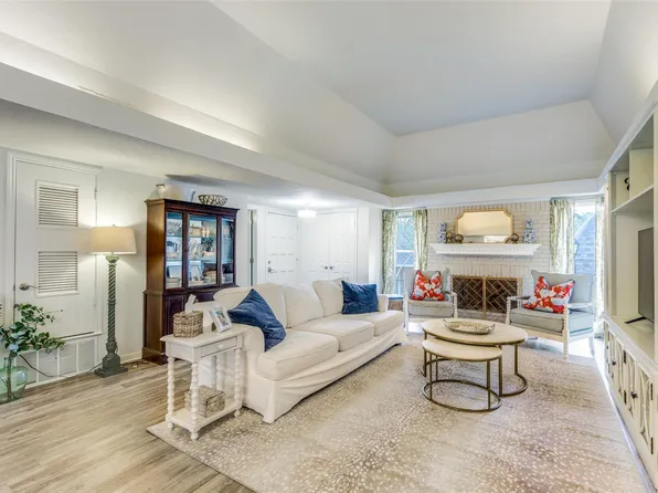 3201 Pecos St APT 1, Austin, TX 78703