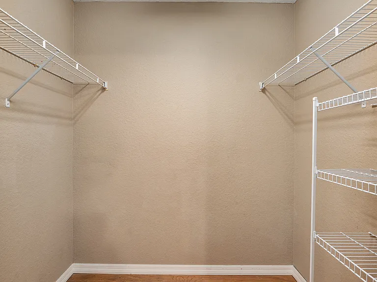 1194 NE 155th Ct — Photo 12
