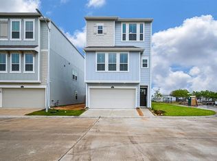 3331 Young Clover Way, Houston, TX 77047
