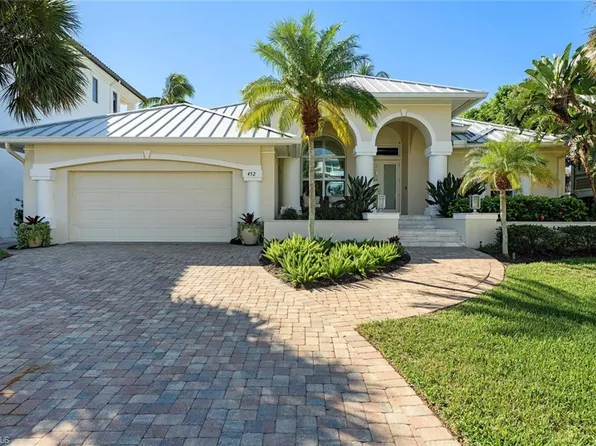 452 Willet AVE, NAPLES, FL 34108