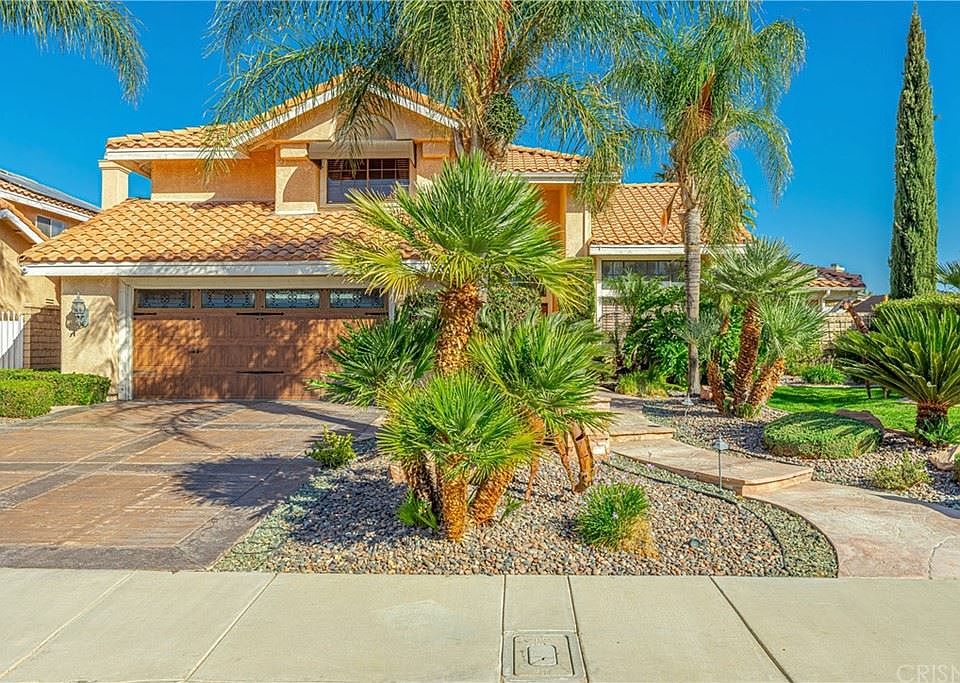 1st image of 37930 San Carlos Way