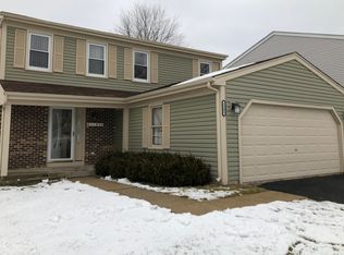 1103 Evergreen Dr, Carol Stream, IL 60188