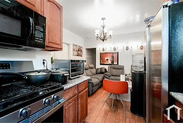 2510 E 21st St #1 — Photo 24